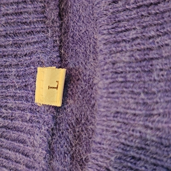 SWEATER M CASHMERE BLUE LONGSLEEVE PULL OVER CREW NECK SWEATER - Picture 3 of 4